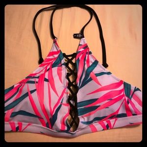 Victorias Secret swimsuit top ☀️👙